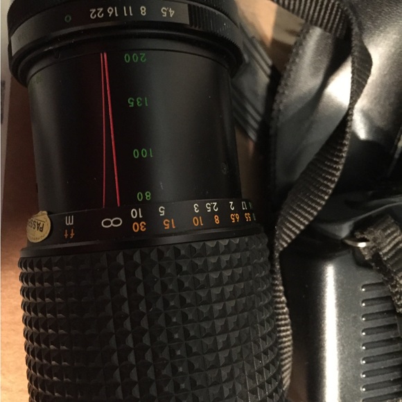 Vintage Canon T50, with accessories - Picture 5 of 7